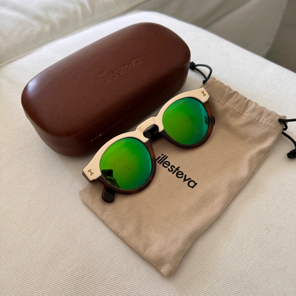 Authentic Illesteva sunglasses